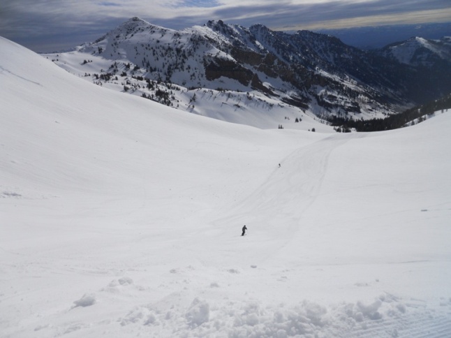 looking down southeast from the end of Path to Paradise