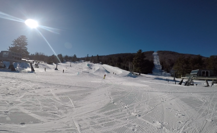 Bluebird skies at the North Creek Ski Bowl